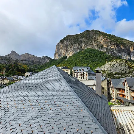 Apartamento 3000 Escarrilla