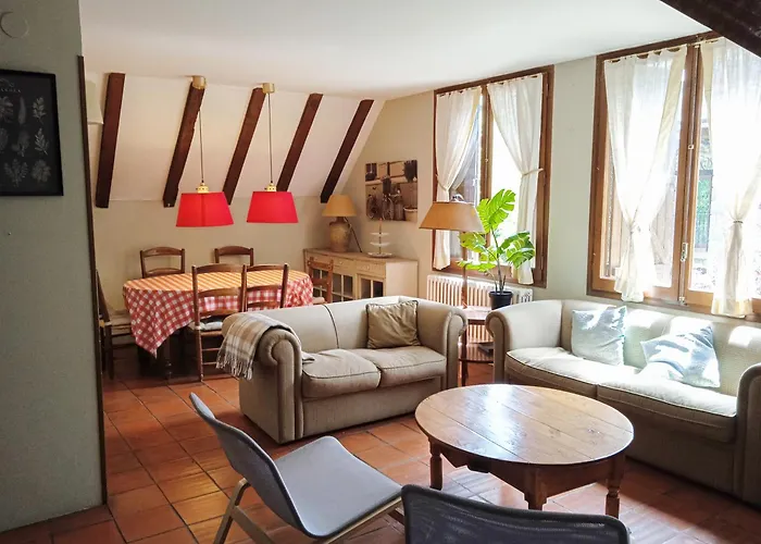 3000 Apartamento Escarrilla